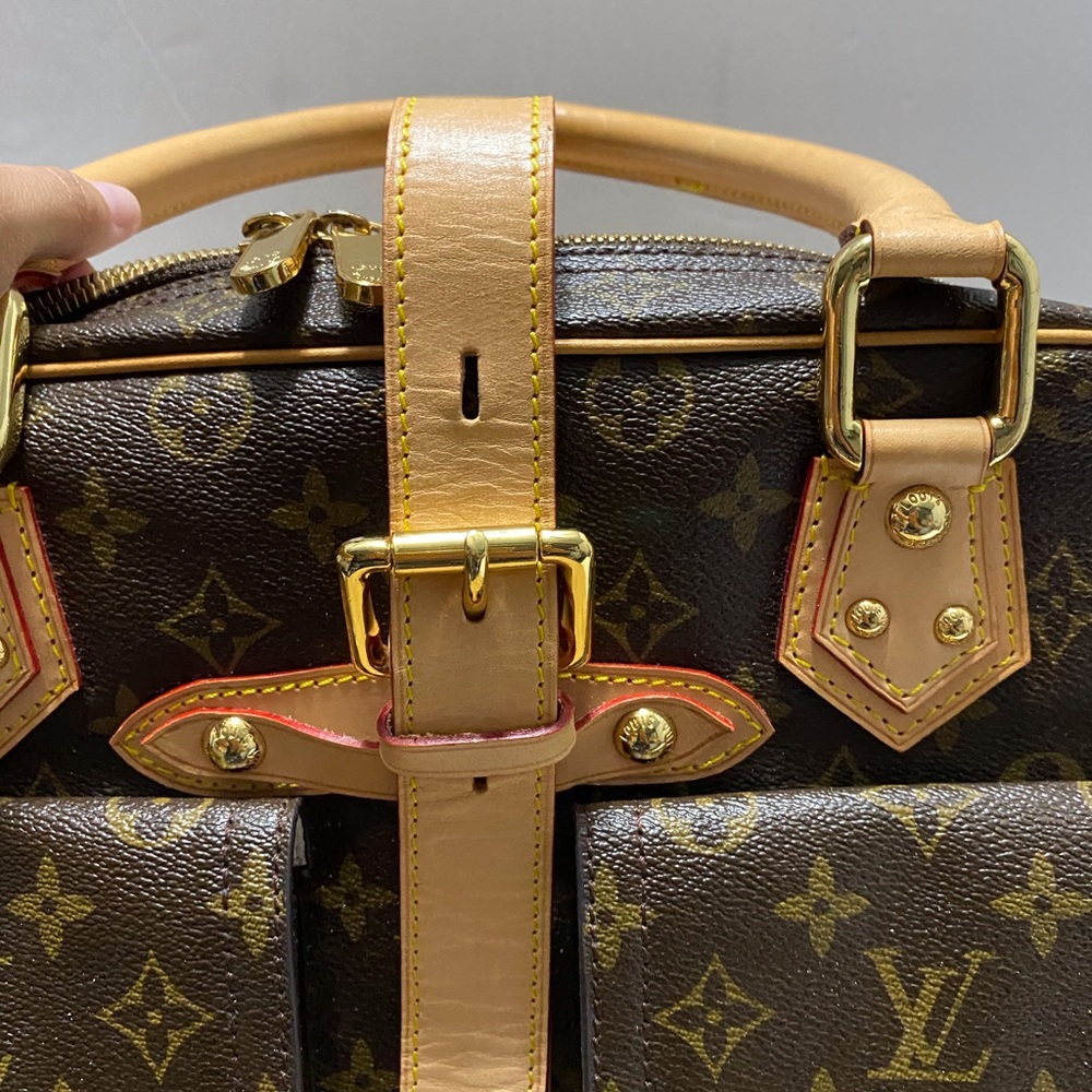 Authentic pre-loved Louis Vuitton - Picture 4 of 15